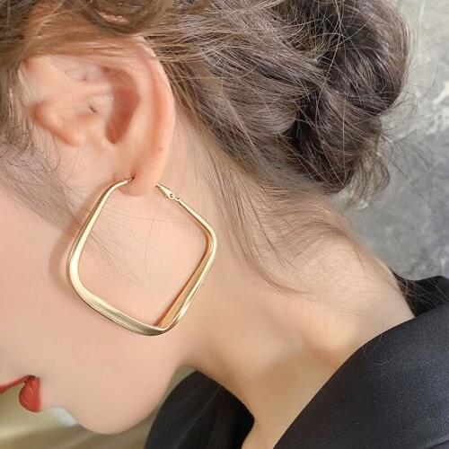 Круглые серьги кольца 2021 new trendy punk big golden geometric hoop earrings for women boucle oreille femme