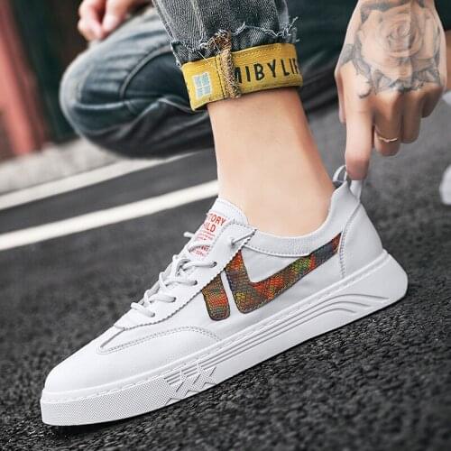 Quality winter casual sapatenis sapato men masculinos on flat sport rubber white hop korean man high slip male casuais shoes de