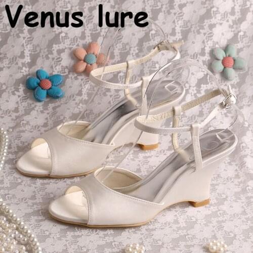 Customized Heel Fashion High Quality Lady Wedge Sandals for Women Ivory Satin