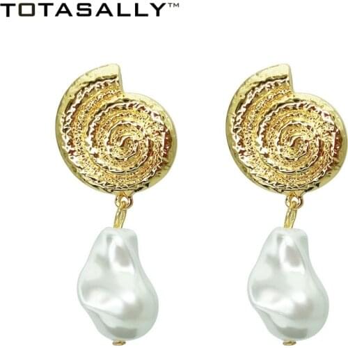 TOTASALLY Irregular Simulated Pearl Women Earrings Summer Beach Seashell Snail ocean style Lady Earrings Jewelry wholesale