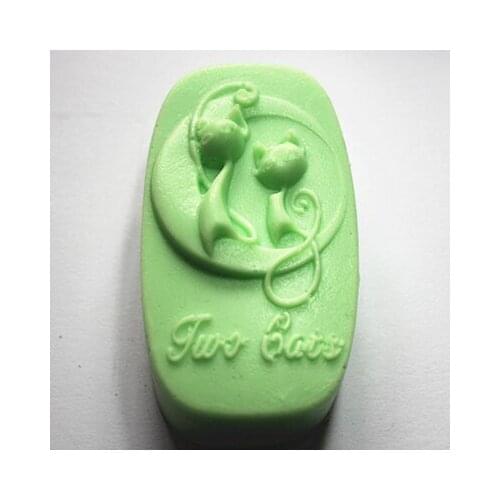 Silicone soap mold C035 lovely cat oval shape fondant cake chocolate clay mould wholesale mould tools