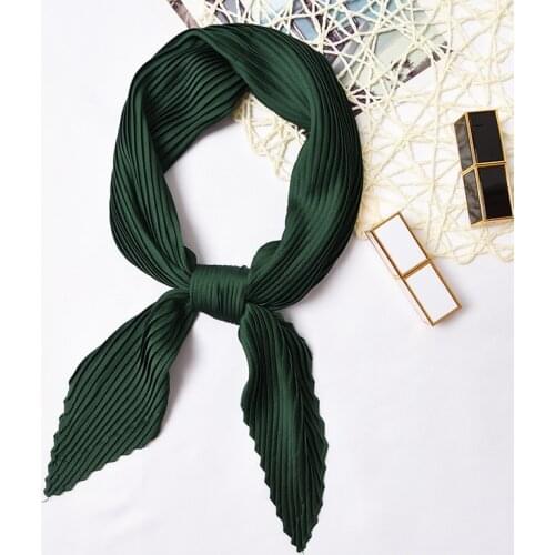 Hot Solid Color Women Small Silk Scarf Pleated Bandana Rhombus Crinkle Head Scarf Neckwear Decoration Classic
