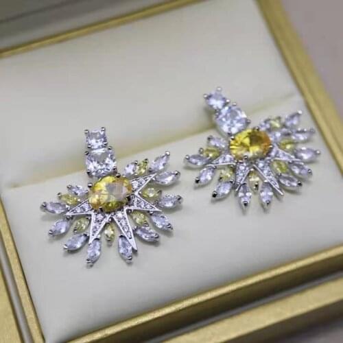 Fashion Sunflower Star Dangle Earring with Yellow Cz Zircon Stone Paved Setting 925 Silver Color for Women Party Jewelry