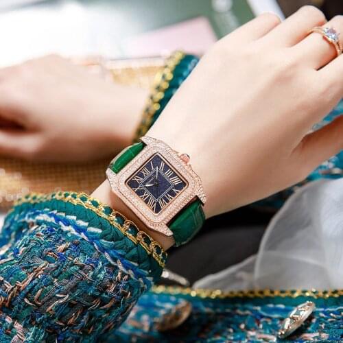 High Quality Fashion Luxury Brand Women Watches Quartz Starry Sky Watch Women Diamond Ladies Watch With Rhinestone