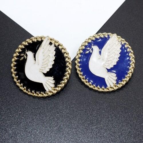 New Retro Art dove enamel drop oil Brooch simple antique anti light pin women wholesale