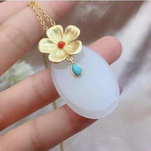 Free Shipping Natural And Real Hetian Jade Pendant Necklaces Fashion Woman Necklaces