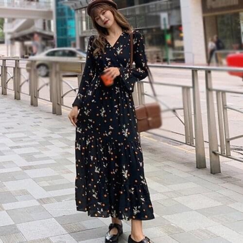 Hot Floral Skirt Ladies DressV-neck Spring And Autumn Bottoming Skirt French Lazy Long Skirt
