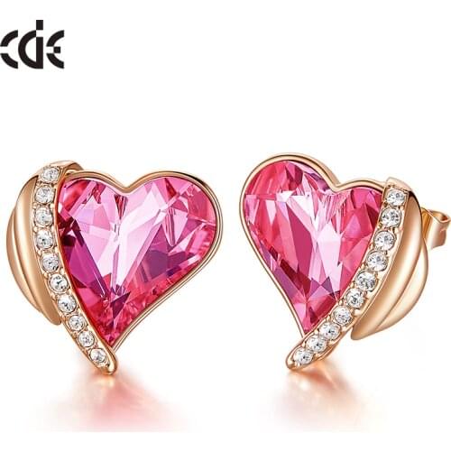 CDE Women Gold Earrings Jewelry Embellished with Crystals Pink Angel Wings Heart Stud Earrings Fine Jewelry Gifts