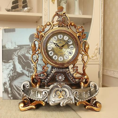 Retro Table Clock European Style Table Clock Living Room Mute Bedside Table Creative Ornaments Decorative Quartz Clock