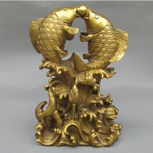 Lucky Chinese Pure Brass Two Fish Play Ball On Auspicious Lotus Leaf Statue 23cm