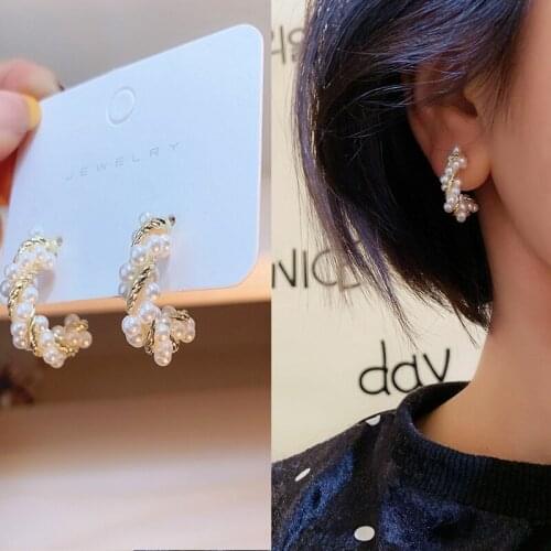 Earrings for Women Simple and Luxurious C-shaped Pearl Earrings Fashionable Geometric Charm Jewelry Accessories Wholesale