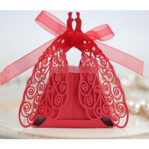 50pcs Beauty Peacock Laser Cut Carriage Favors Cookie Box Gifts Candy Boxes Baby Shower Dragee Birthday Wedding Party Supplies