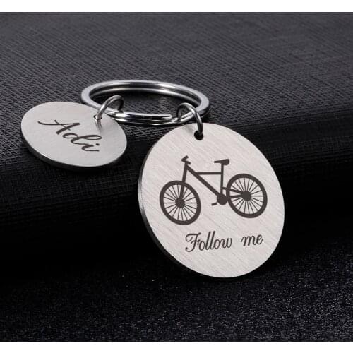 2PCS Classic Personalized Friend Keychains Follow Me Birthday Gift for Best Friends Classmates Keychain Accessories Keyring