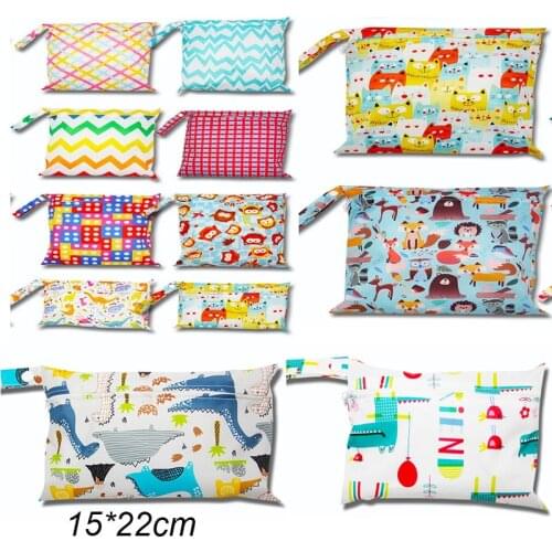 Baby 15*22cm Diaper Bags TPU Cartoon Printed Waterproof Double Zipper Wet Nappy Diaper Bags Pail Liner Laundry for Cloth Diapers