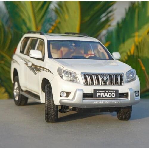 1/18 Toyota Land Cruiser Prado Diecast SUV Car Model Toys For Boy Gifts Collection hobby White Green With New Original Box
