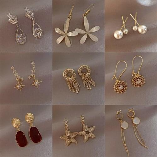 New Fashion Charm Gold Color Geometric Dangle Earring Romantic Flower Earrings Womens Fashion oorbellen Jewelry Accessories