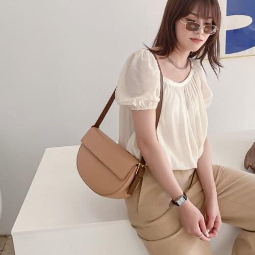 2021 High Quality Leather Saddle Bag Fashion Underarm Bag Exquisite Female Retro Shoulder Bag For Women