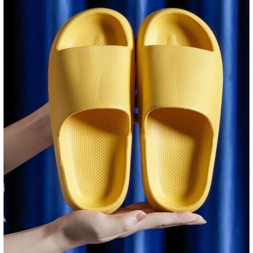 Summer Women EVA Slipper Soft Thick Platform Ladies Bathroom Shoes Anti-slip Lovers Fashion Sandals High Quality Shower Shoes