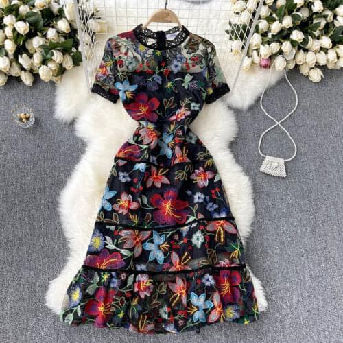Womens Spring Summer Runway Fashion Short Sleeve Floral Embroidery Lace Dress Female High Waist ChicTravel Party Dress TB1969