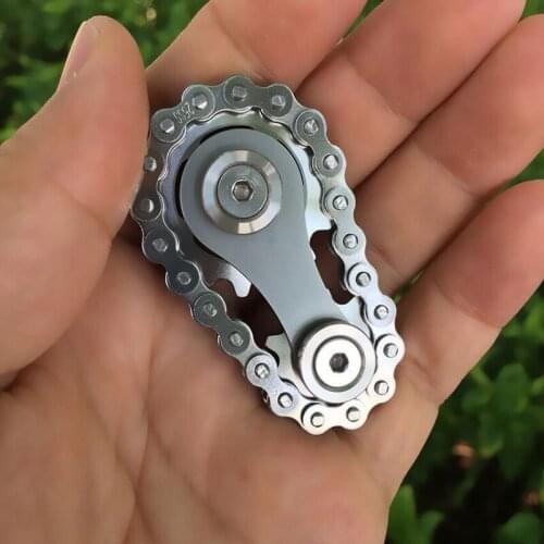 Childrens Gift Stainless Steel Sprocket Flywheel Fingertip Gyro Sprocket EDC Metal Fun Toy Gear Gyro Decompression Toy