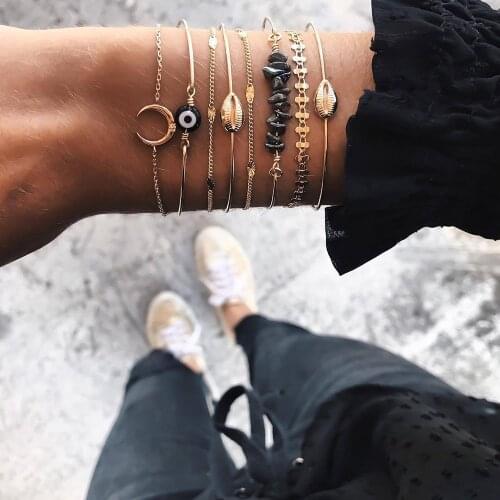 New Vintage Fashion Boho Multiple Eyes Shell Gold Layered Bracelets For Women Horns Black Stone Chains Bracelet Set Jewelry Gift