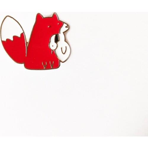 Animal Enamel Pins Red Fox Hunting Brooches For Women And Kids Backpacks Clothes Badges Gifts Jewelry Wholesale