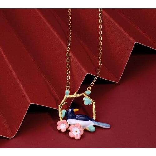 Romantic Elegant Bird Flower Pendant Necklace For Women Fashoin Jewelry Accessories Enamel Animal Good Gift