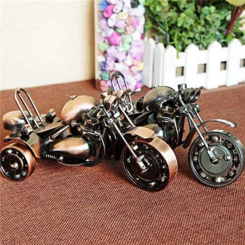 Hand-made metal metal ring iron decorative craft graceful arc with motorcycle metal ring statue placed Easter