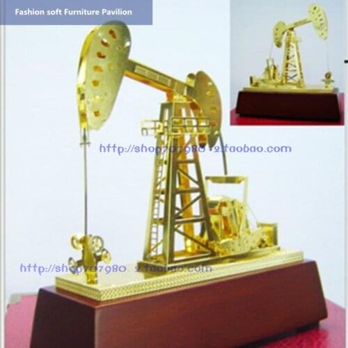 Pure copper gold-plated tourist souvenir oil extractor pumping machine