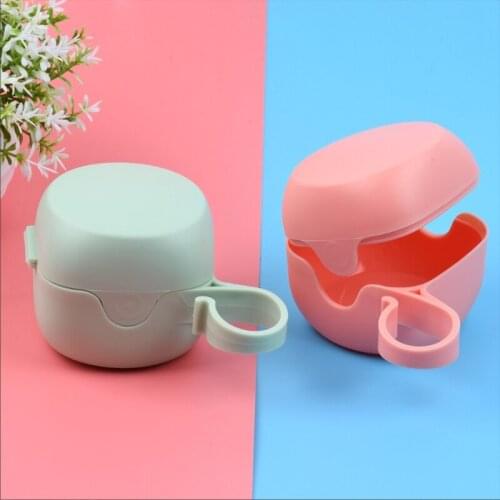 Baby 1Pcs Solid Pacifier Box Soother Container Holder Pacifier Box Travel Storage Case Safe Holder Plastic Kid Pacifier Dust Box