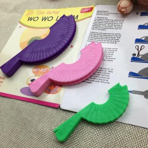 Free Shipping Pom Pom yarn Maker Fluff Ball knitting loom easy knitted handmade crafts 3 sizes Needle Craft Knitting Tool DIY