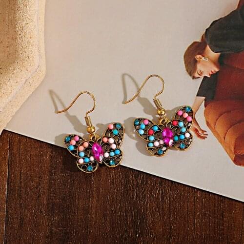 Retro New Fashion Butterfly Earrings For Women Punk Rhinestone Style Cute Girl Zircon Stud Earrings Kpop Jewelry 2021 Wholesale