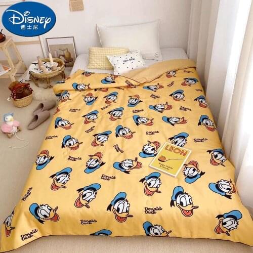 Disney Donald Duck Mickey Mouse Blankets Holiday blanket Thin quilt Girls Boys Childrens Kids Bed Home Bedroom Decoration gift