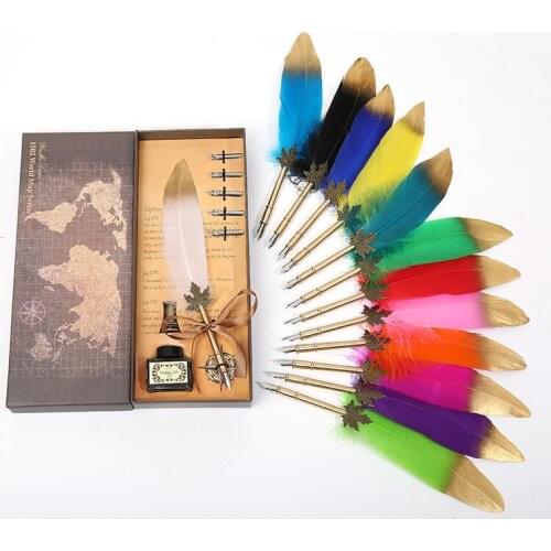 Exquisite British style retro spray gold leaf pole feather pen, five replacement nibs, one bottle of ink, one pen holder