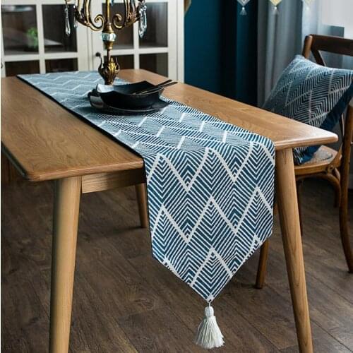 Fashion Modern Table Runner Striped Nylon Jacquard Runner Table Cloth With Tassels Cutwork Embroidered Table Runner for Table