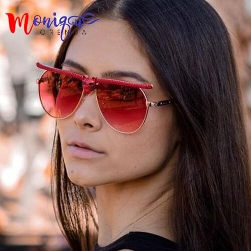 Leopard Head Women Sunglasses Fashion Vintage Diamond Sun Glasses Colour Luxury Lady Rhinestones Oversized Summer Eyewear UV400