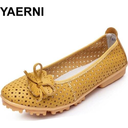 YAERNI Hollow Outs Breathable Summer Shoes Women Flats Genuine Leather Soft Women Loafers Ladies Moccasins Female 2017 BSN-614