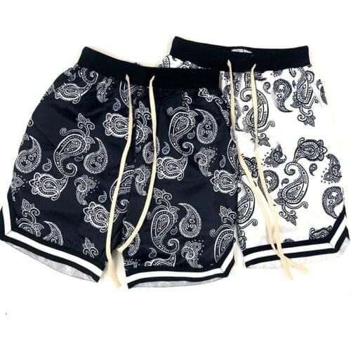 2021 Harajuku Streetwear Shorts men Bandana Pattern Fashion Summer Shorts Hip Hop Casual Bottoms Elastic Wais man Casual pants