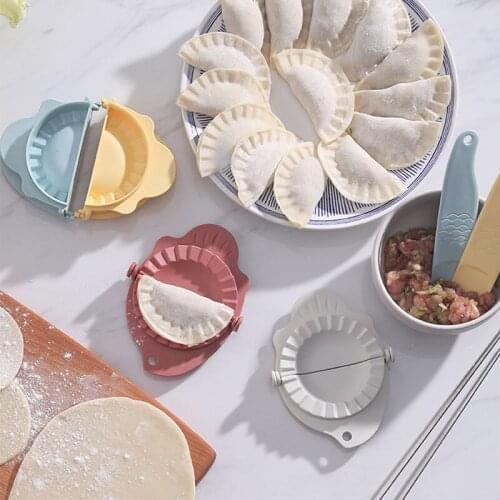 2Pcs/Set Dumplings Mold Kitchen Manual Pinch Dumplings Mold Household Clip Dumplings Mold Tools Gadgets