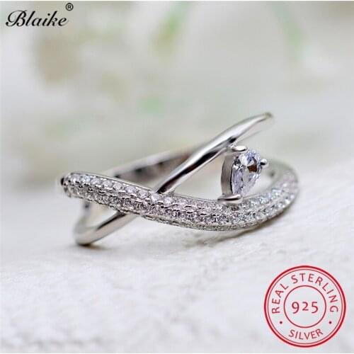 Real s925 Sterling Silver Infinity Rings For Women Pear Cut White Sapphire Zircon Stone Cross Ring Wedding Bands Fine Jewelry