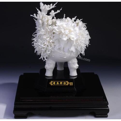 9 "the glorious porcelain flower ornaments send leadership high-end gifts to send their elders birthday gifts crafts office
