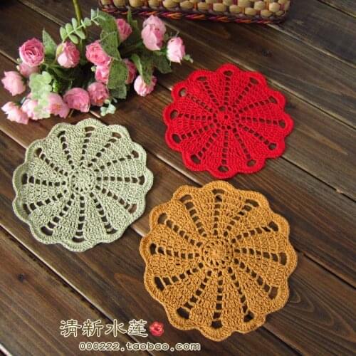 Beautiful Handmade crochet decoration mat rustic 100% cotton cutout placemat coasters heat insulation pad circle chromophous