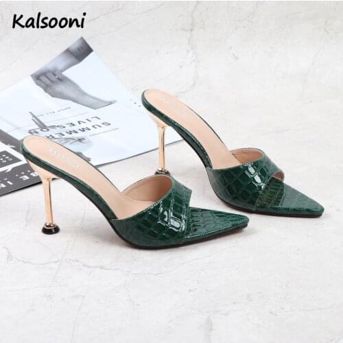 Kalsooni 2021 New Sexy snakeskin pattern pointed toe stiletto sandals and slippers simple solid color large size party shoes