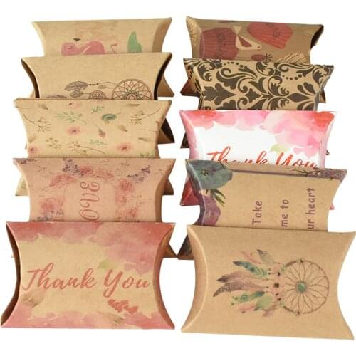 10pcs/lot Flamingo Dream Catcher Wind Chimes Thank You Pattern Kraft Paper Box Pillow Shape Candy Box Wedding Favor Gift Boxes
