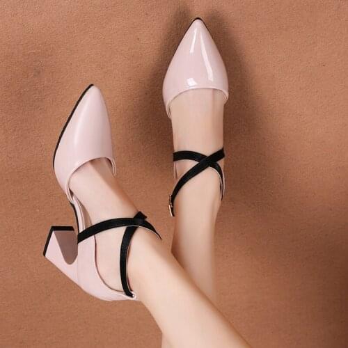 2020 Spring Explosion Womens Heeled Shoes Comfortable shaped heel Pure color simple elegance dating office women shoes U22-82
