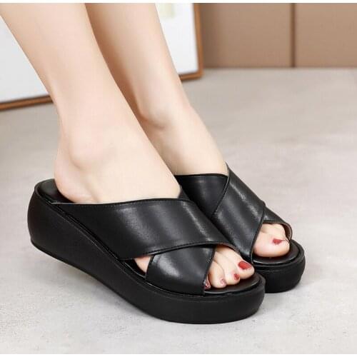Womens Slippers 2021 Summer Outdoor Beach Solid Color Fashion Sandals Flat Casual Shoes