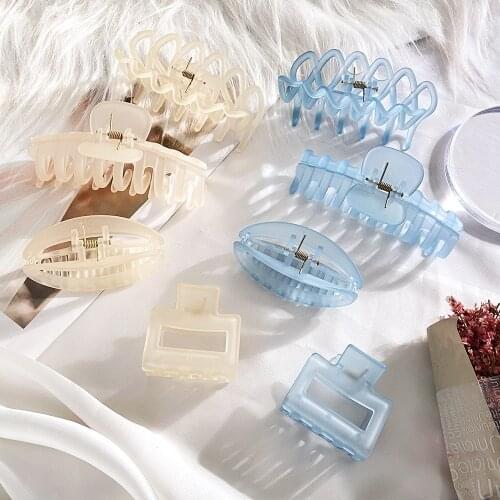 IPARAM Fashion Korean Acrylic Hair Claws Women Hair Clips Hairpins Barrette Headwear for Women Girls Hair Accessories Gifts