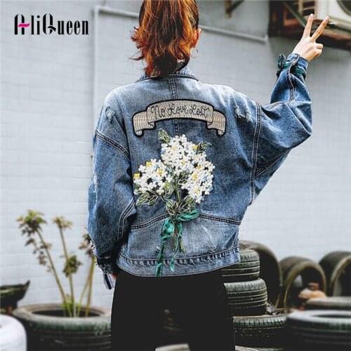 2020 Spring Chaquetas Mujer Denim Jacket Flowers Embroidery Women Jeans Coat Cool Streetwear Hole Loose Bomber Coats Outwear Top