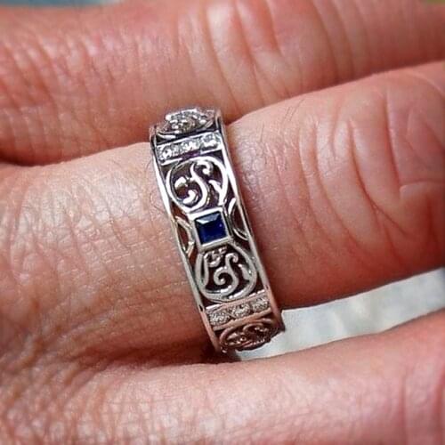 Huitan Delicate Pattern Design Rings for Women Punk Style Cool Accessories Female Jewelry Versatile Finger Ring Beauty Gift New