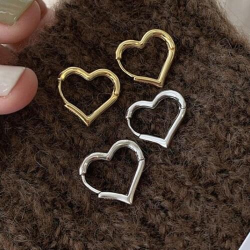 New Heart-shaped Geometric Earrings Gold Metal Earrings For Women Girls Party Jewelry Gifts